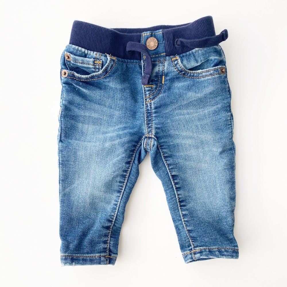 Baby Gap jeans 0-3 Months